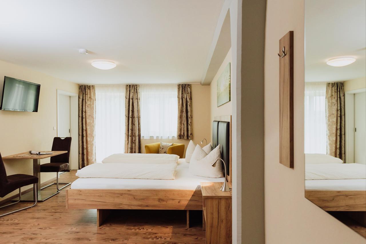 Gaestehaus Hoetzl Galgweis Εξωτερικό φωτογραφία