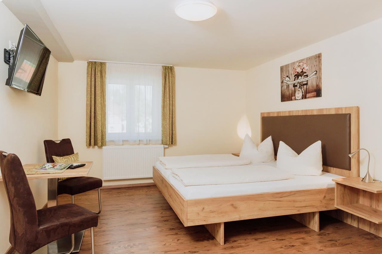 Gaestehaus Hoetzl Galgweis Εξωτερικό φωτογραφία
